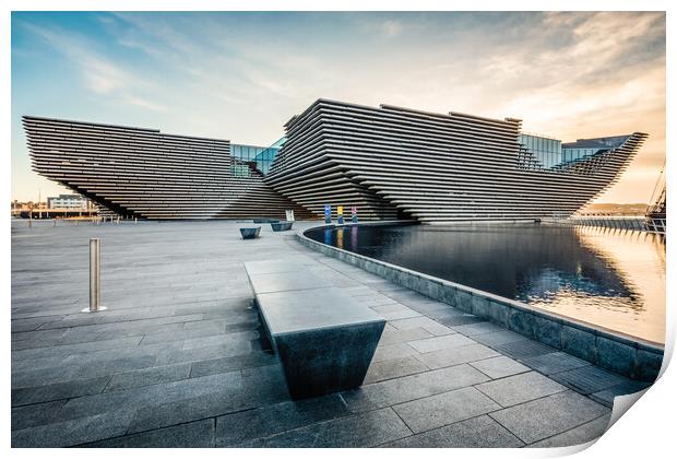 V&A Dundee at Dawn Print by Fraser Duff