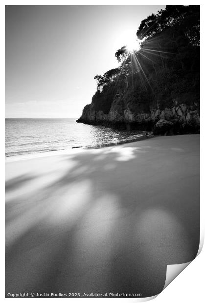 Barafundle Bay, Pembrokeshire, in black and white Print by Justin Foulkes