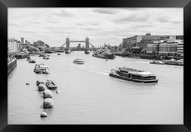 London skyline in black and white Framed Print by Jason Wells