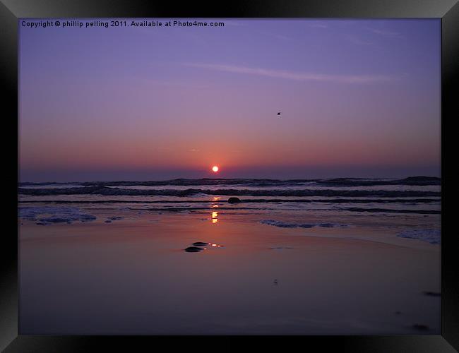 Glowing sand Framed Print by camera man