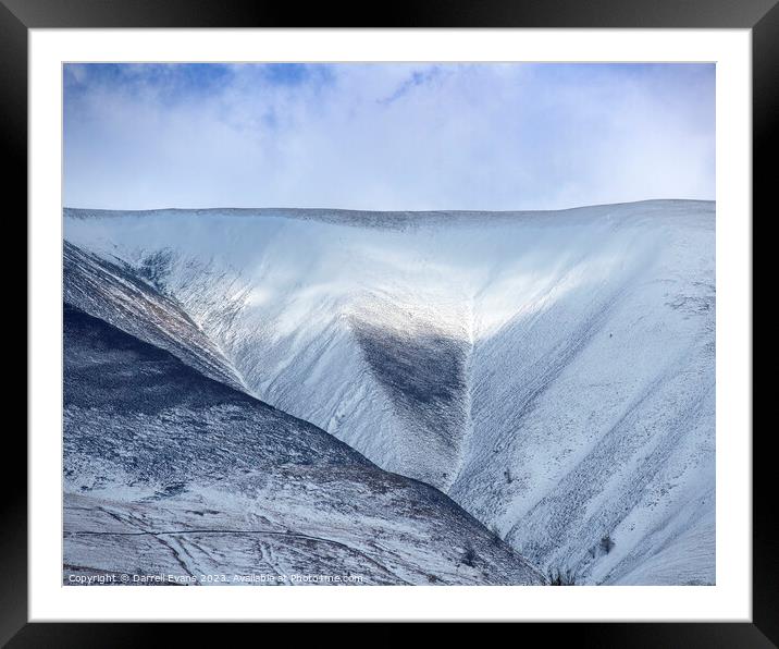 Skiddaw up close Framed Mounted Print by Darrell Evans