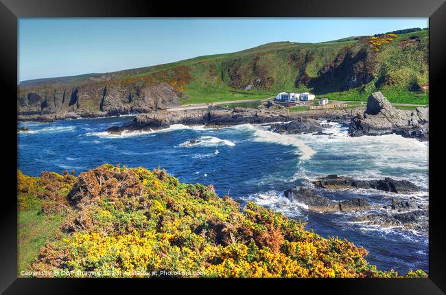 MacDuff Aberdeenshire Tarlair Outdoor Swimming Poo Framed Print by OBT imaging