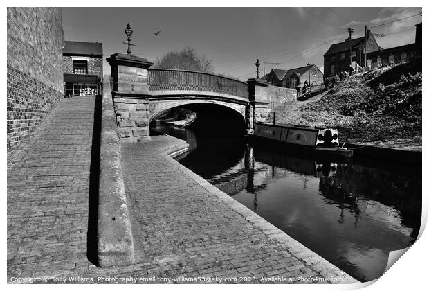 Old bridge and canal Print by Tony Williams. Photography email tony-williams53@sky.com