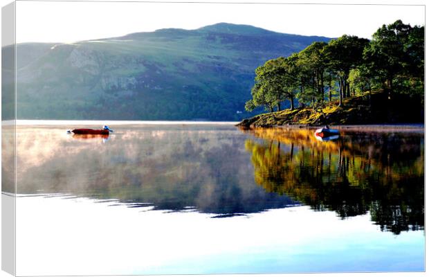 Morning mist on Derwent Water, Keswick, Cumbria. Canvas Print by john hill