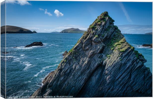 rocks at Dunquin Canvas Print by mark Smith
