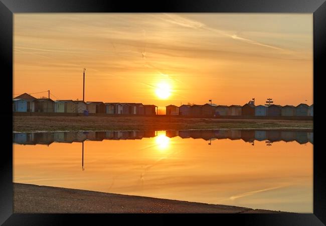 Sunrise over the tidal pool in Brightlingsea  Framed Print by Tony lopez
