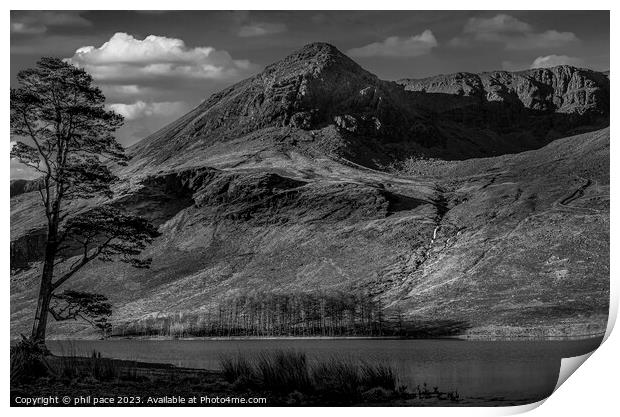 High Stile at Buttermere in Monochrome Print by phil pace