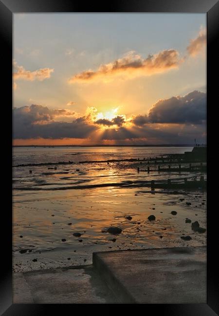 Sunset over Brightlingsea Creek  Framed Print by Tony lopez