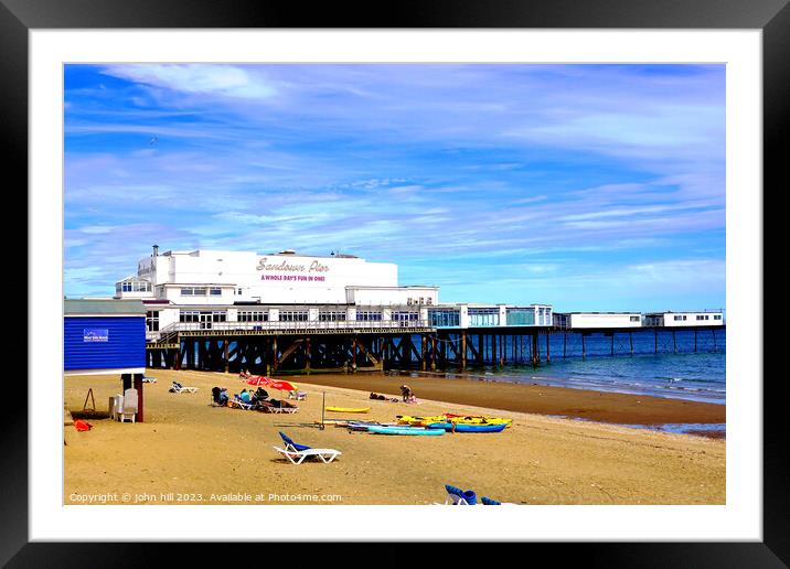 Sandown Pier and beach, Isle of Wight, UK. Framed Mounted Print by john hill