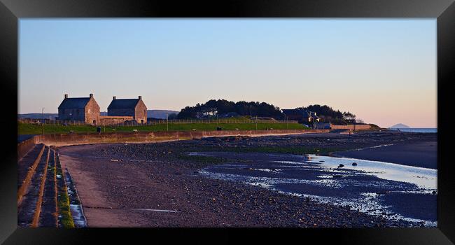 Prestwick shorefront at sunset and very low tide Framed Print by Allan Durward Photography