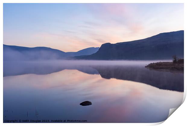 Early morning mist on Derwent Water Print by Keith Douglas