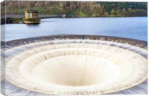 Bellmouth at Ladybower Canvas Print by Darrell Evans