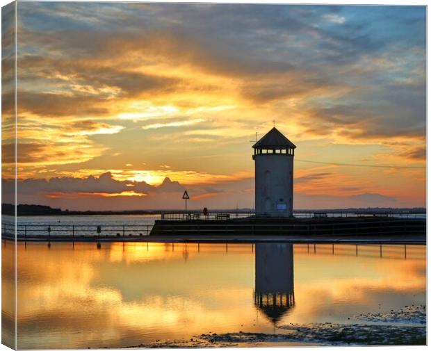  Sun set reflections over the Brightlingsea tidal pool  Canvas Print by Tony lopez