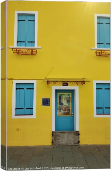 Burano yellow house  Canvas Print by Les Schofield