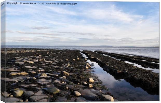 Lavernock point coast Canvas Print by Kevin Round