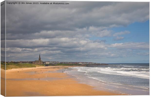 The Long Sands at Tynemouth Canvas Print by Jim Jones