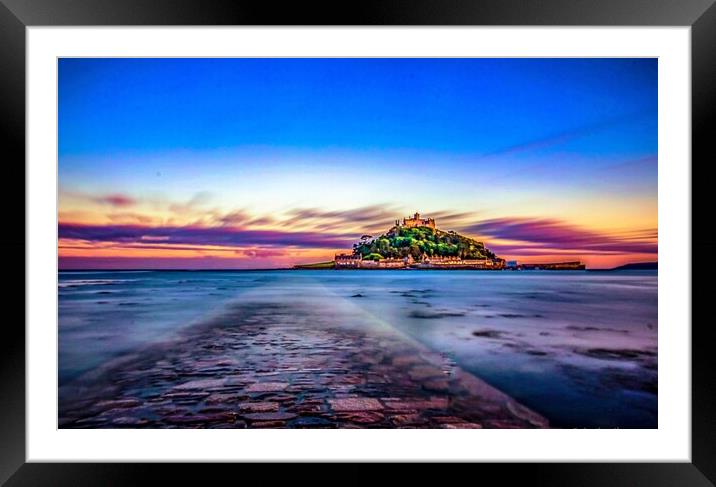 Stunning Sunset at St.Michaels Mount. Framed Mounted Print by Ian Stone