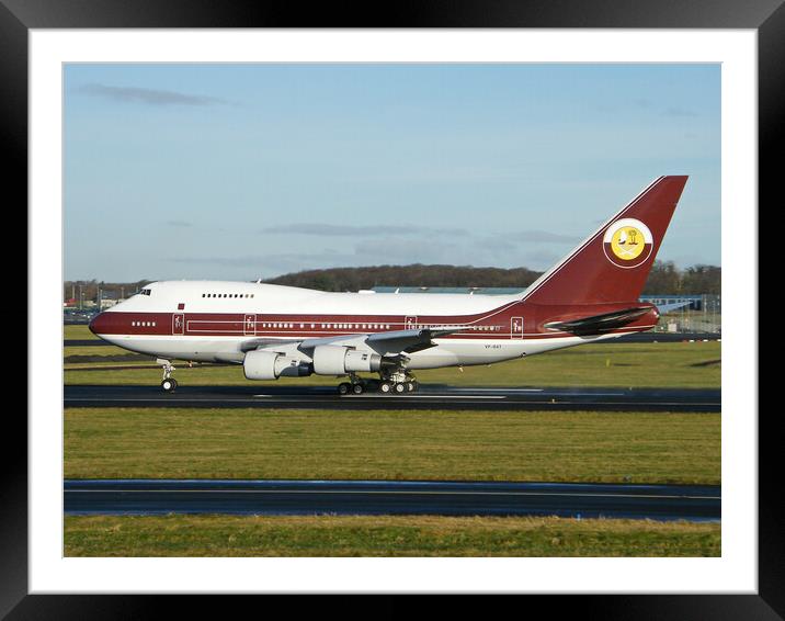 Boeing747-SP VP-BAT Framed Mounted Print by Allan Durward Photography