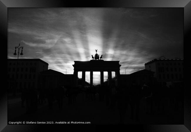 Brandenburger Tor - Berlin Germany Framed Print by Stefano Senise