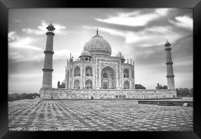 Majestic Taj Mahal. Agra, Uttar Pradesh, India Framed Print by Stefano Senise