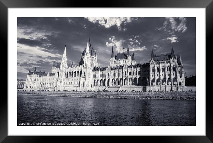Budapest Panorama Black and White Framed Mounted Print by Stefano Senise