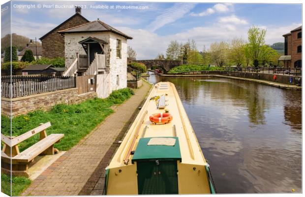 Canal Boat in Brecon and Monmouth Canal Basin Canvas Print by Pearl Bucknall