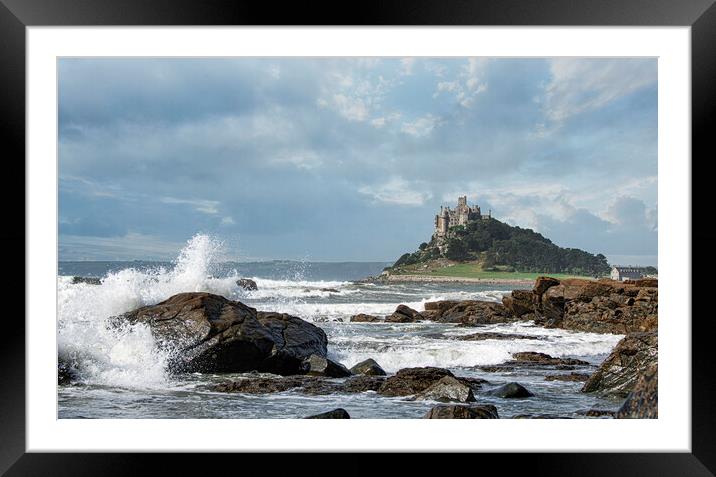 St Michaels mount Cornwall Framed Mounted Print by kathy white