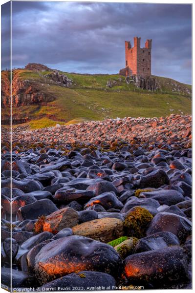 Dunstanburgh Tower Canvas Print by Darrell Evans