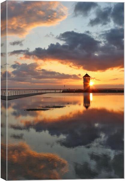 Skyscape sunset reflections over Batemans Tower  Brightlingsea  Canvas Print by Tony lopez