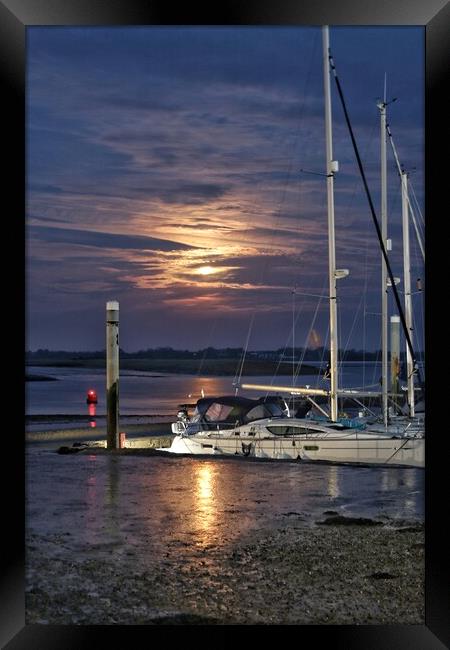 Moon down over the Brightlingsea Harbour  Framed Print by Tony lopez