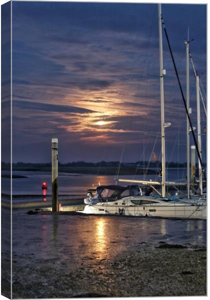 Moon down over the Brightlingsea Harbour  Canvas Print by Tony lopez