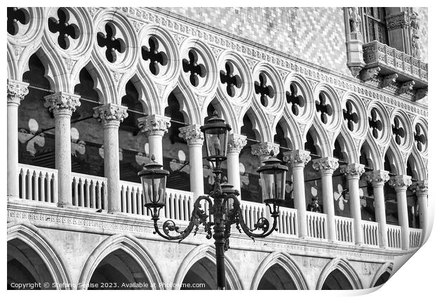 Venetian street lamp in front of the Ducal Palace Print by Stefano Senise