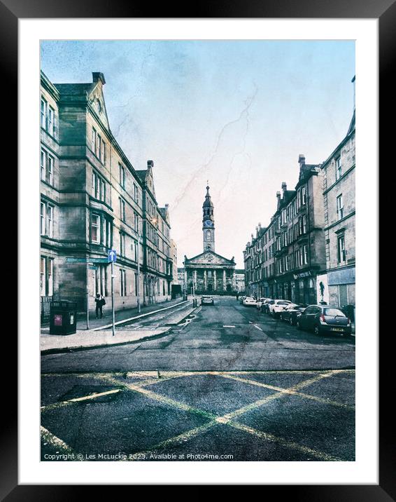 Glasgow Outdoor street view  Framed Mounted Print by Les McLuckie