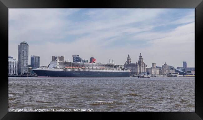 Queen Mary 2 visits Liverpool England Framed Print by Phil Longfoot