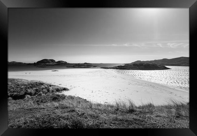 Knockvologan Beach, Isle of Mull Framed Print by Gavin Liddle