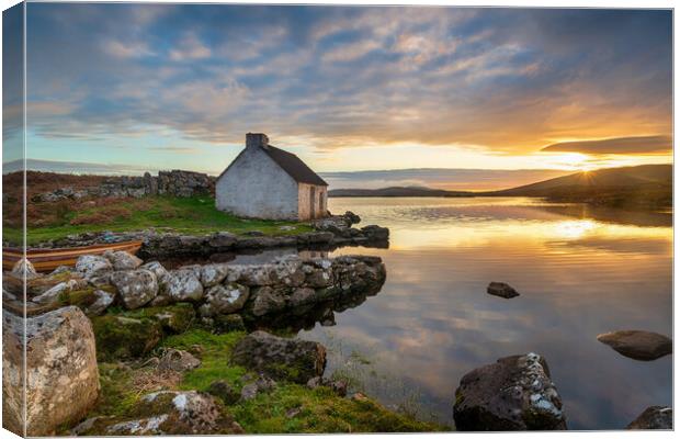 Connemara national park in County Galway in Ireland Canvas Print by Helen Hotson