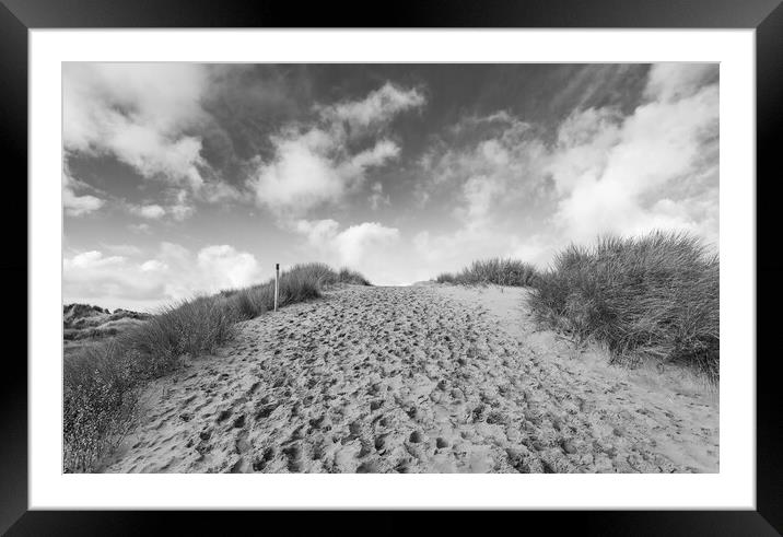 Formby sand dunes in black and white Framed Mounted Print by Jason Wells