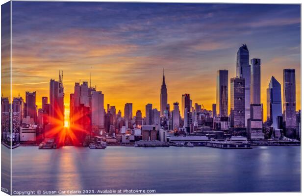 NYC Manhattanhenge Canvas Print by Susan Candelario