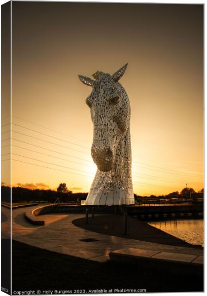 Kelpie horse statue at Helix in Scotland,  Canvas Print by Holly Burgess