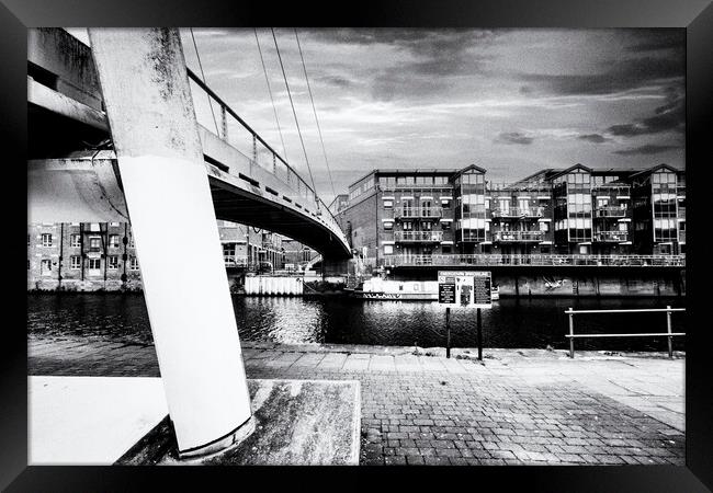 Knight's Way Bridge Leeds Framed Print by Glen Allen