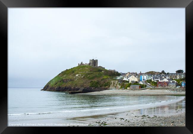 Cricceleith Castle  Framed Print by Richard Perks