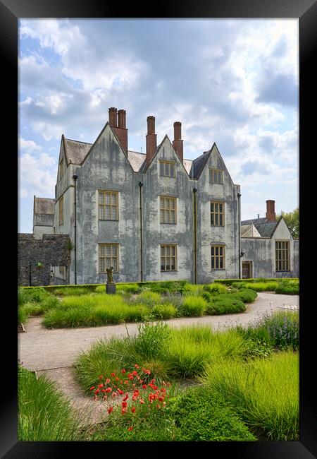 St Fagans Castle Gardens Framed Print by Richard Downs