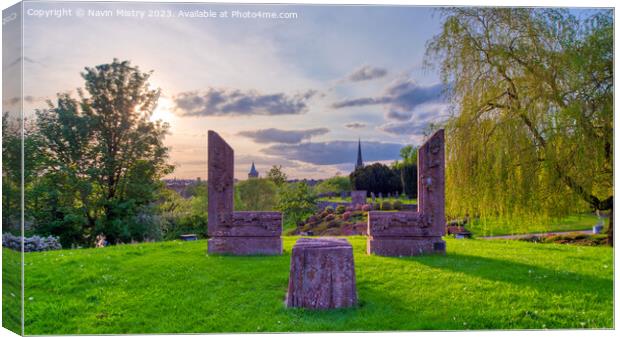 Sunset at the Millais Viewpoint, Perth Canvas Print by Navin Mistry
