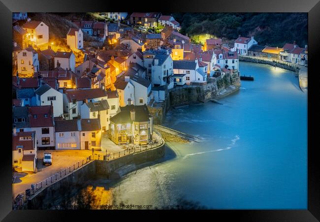 Staithes fishing village, North Yorkshire coast Framed Print by Martin Williams