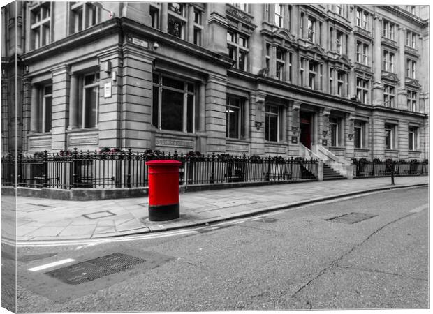 Red Building Corner Canvas Print by Simon Hill