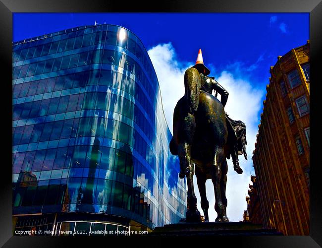 Duke of Wellington with Traffic Cone, Glasgow, Scotland Framed Print by Mike Travers