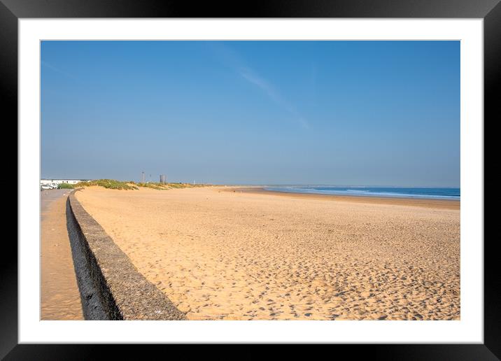 Serene Redcar: Beauty by Sea Framed Mounted Print by Steve Smith