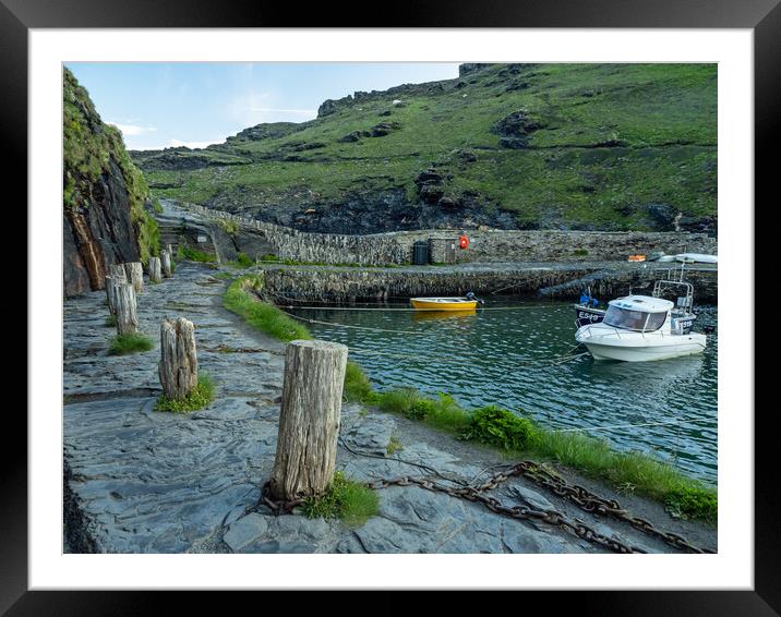 Harbour wall at Boscastle Framed Mounted Print by Tony Twyman