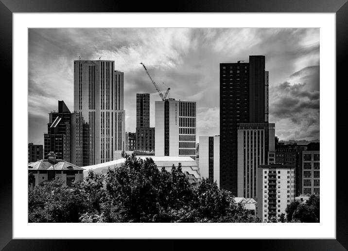 Leeds Cityscape - Mono Framed Mounted Print by Glen Allen