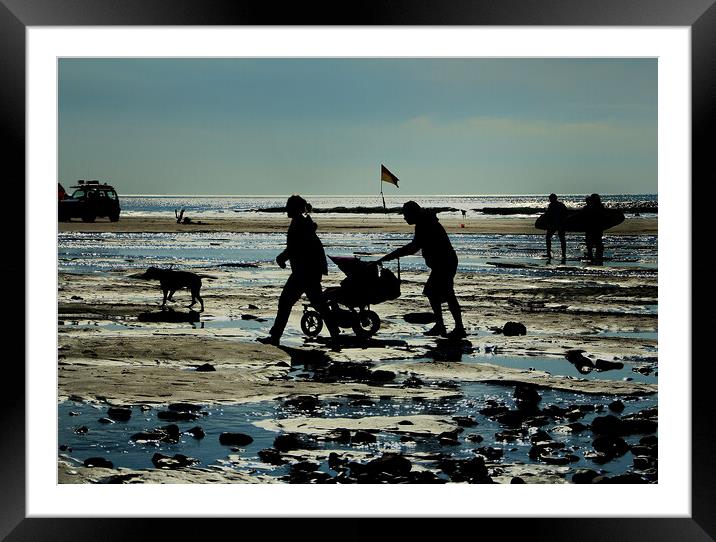 Family at the Sea side  Framed Mounted Print by Dave Bell